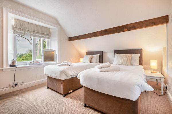Wallsend Guest House and Glamping Pods