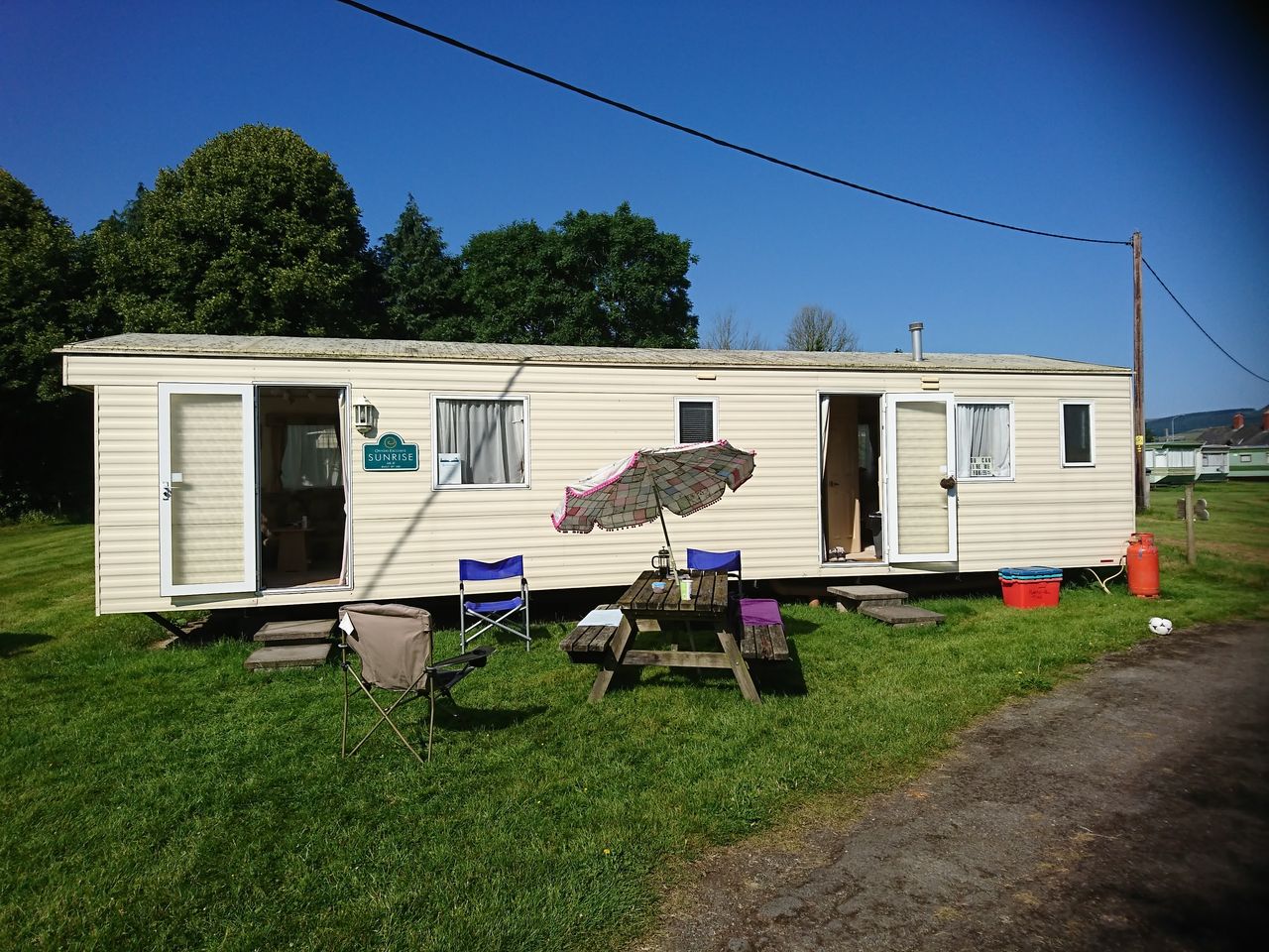 Walton Court Caravan and Camping Site