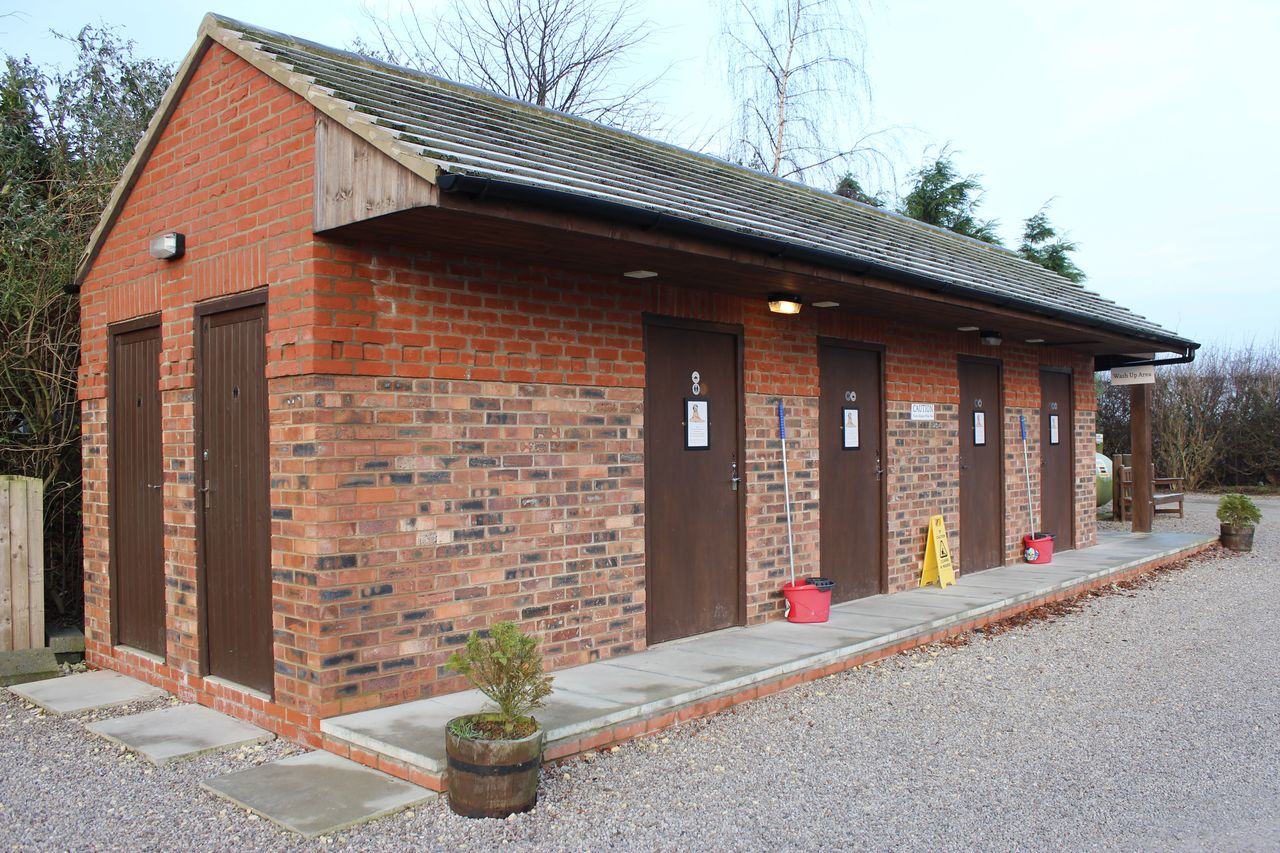 Willow Caravan Park