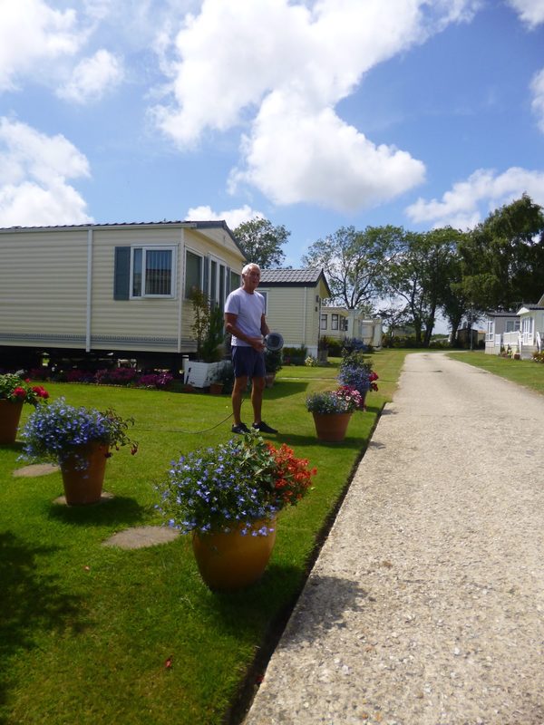 Willows Caravan Park