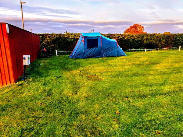 Yondar Caravan and Camping Site