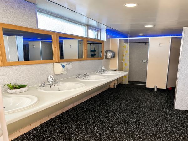 Zeacombe House Caravan Park