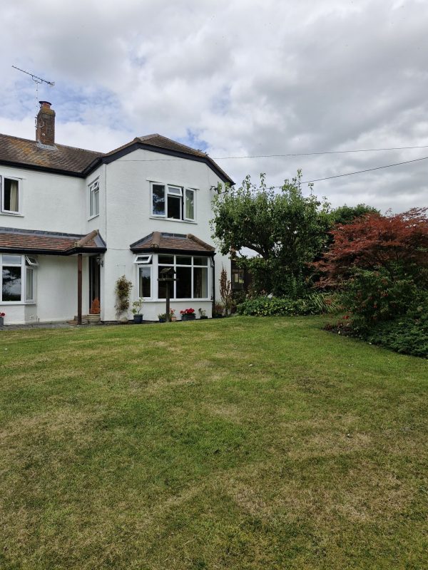 Abbotts Ball Farm Cottage
