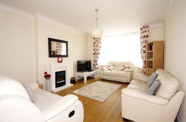Acacia Apartments - Court Apartment