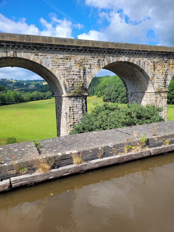 Aqueduct Hideaway