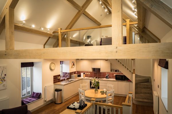 Axbridge Holidays - The Old Posthouse Barn