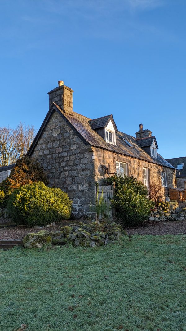 Balloan Farm Cottage
