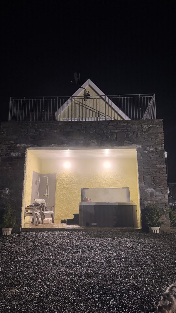 Brynllin Holiday Cottages - Penceunant