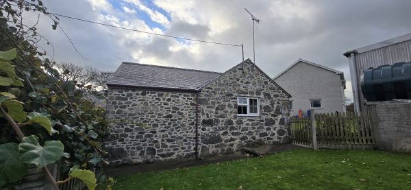 Cae Bach Cottage