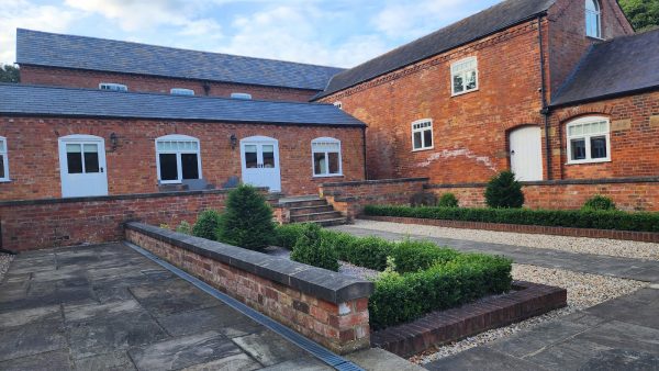 Chestnuts Farm Cottages - Binbrook House Mews