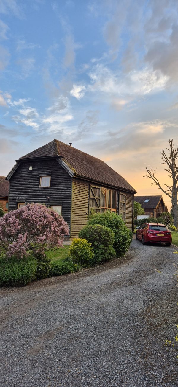 Chilsham Farm Nurseries - The Shepherd’s Hut at Calvesfield Shaw