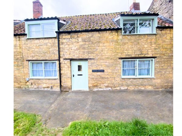 Cruck Cottage