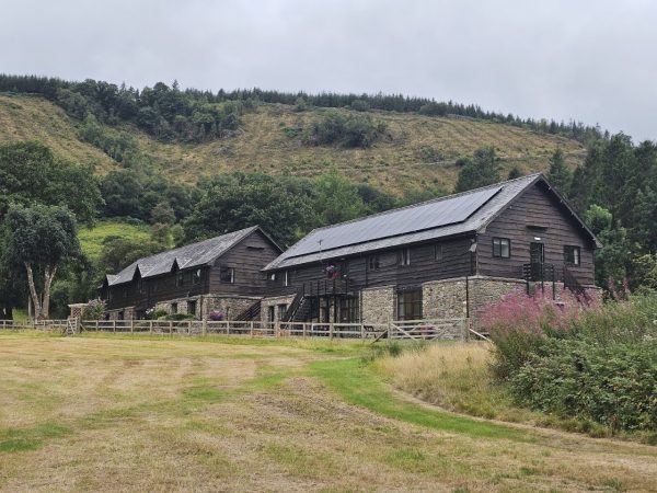 Cwm Chwefru Cottages - Robin’s Retreat