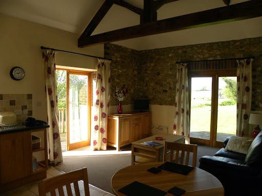 Dairy Farm Cottages -Bluebell Cottage