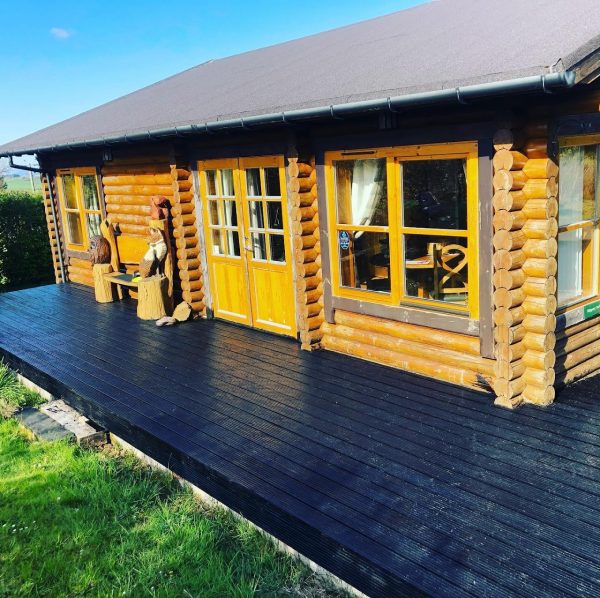 Dusky Cottage