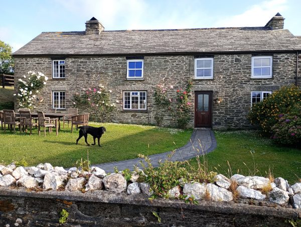 Fentrigan Manor Farm Holiday Cottages - Grandma’s Cottage