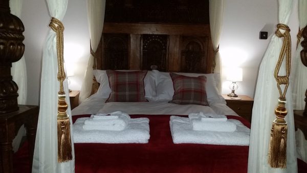 Field House Cottages - Field House Lodge