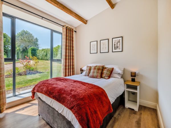Fieldhouse Farm Cottages - The Warren