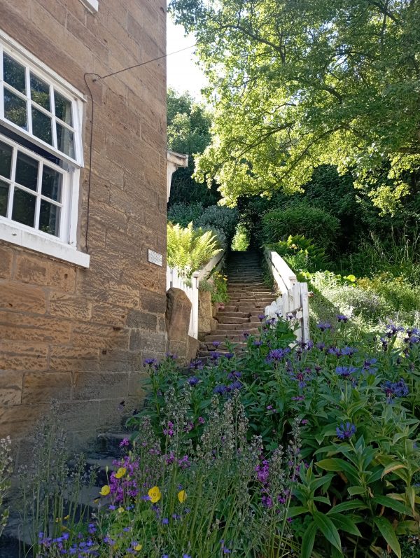 Flagstaff Cottage
