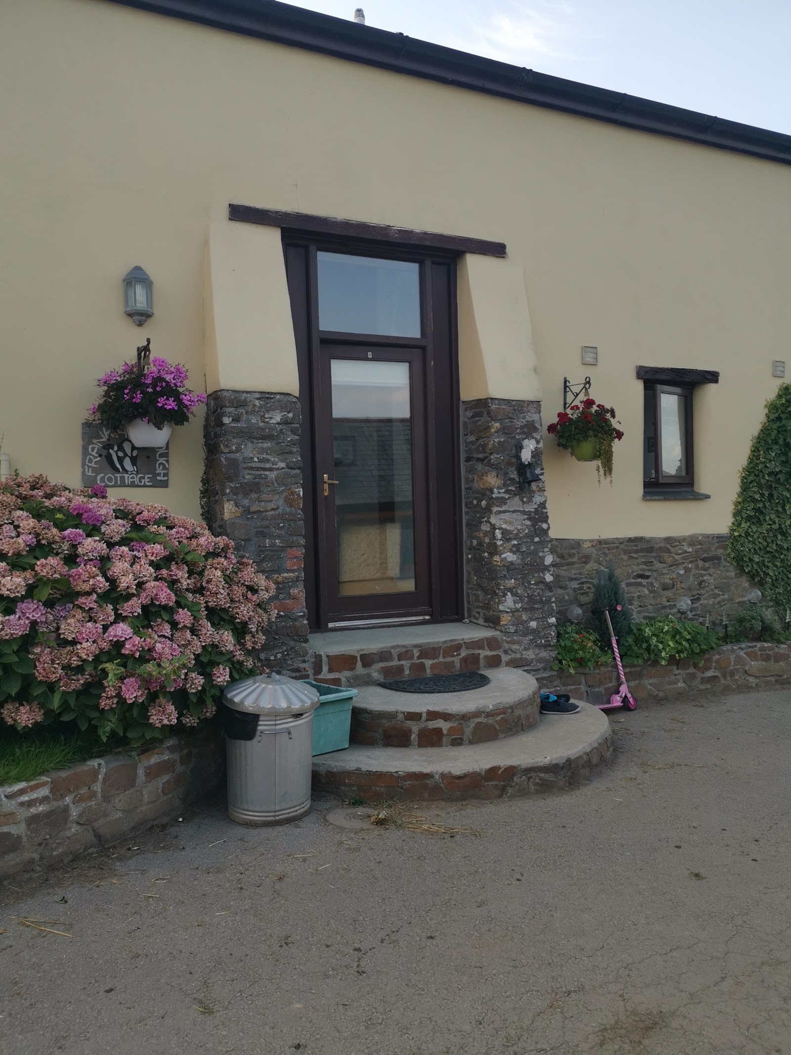 Frankaborough Farm Cottages - The Old Shippen