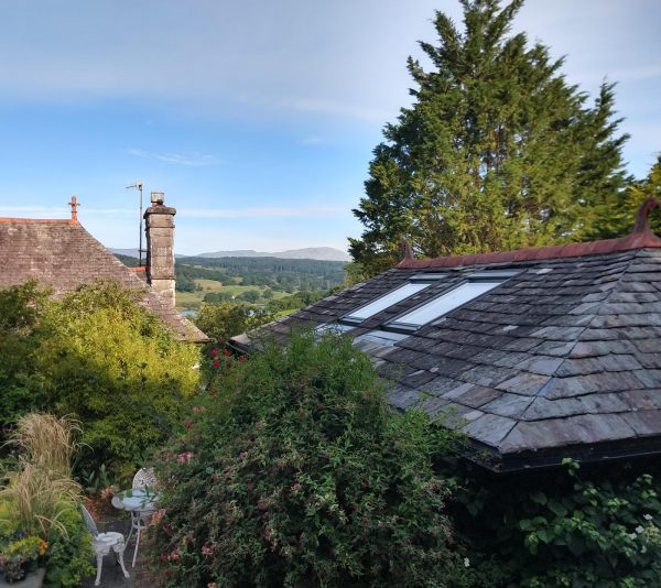 Garth Country House Cottages- Garth Court