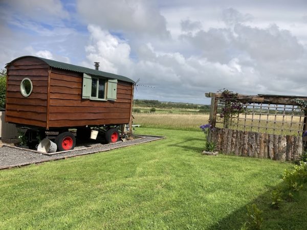 Glan Tywyn Shepherds Hut