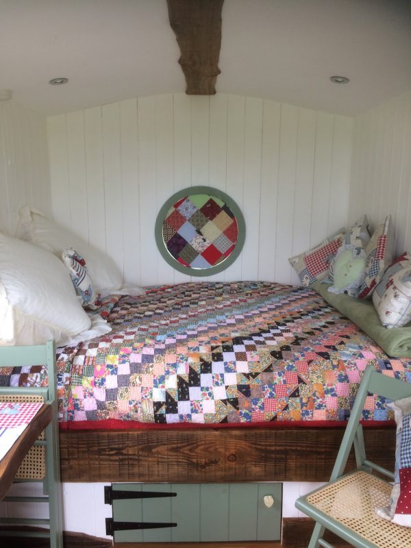 Glan Tywyn Shepherds Hut