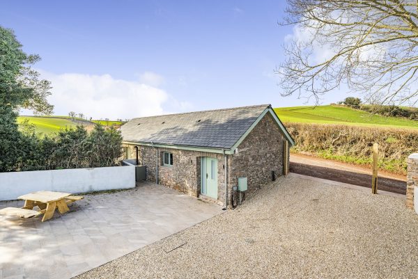 Golden Park - The Linhay