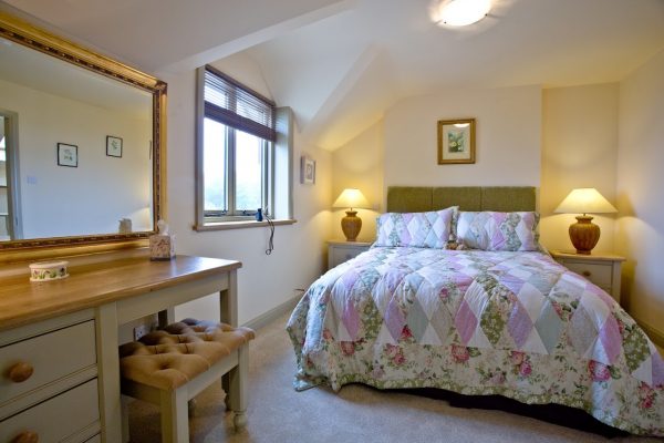 Hollowmere Cottage