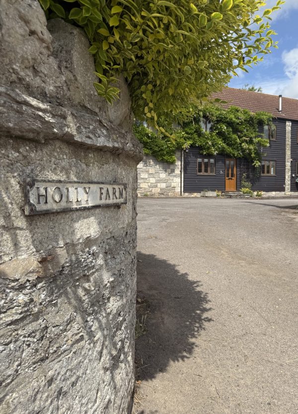 Holly Farm Holiday Cottage - The Swallows