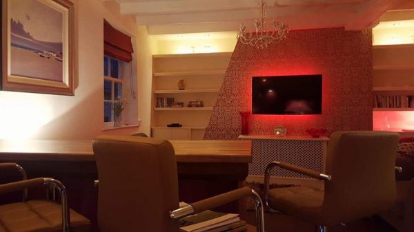 Honeyz Hideaway