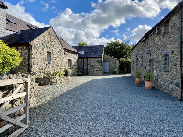 House In The Yard - The Granary