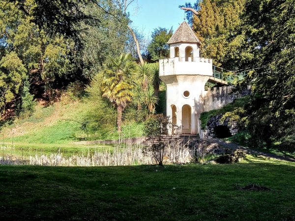 Kyre Park