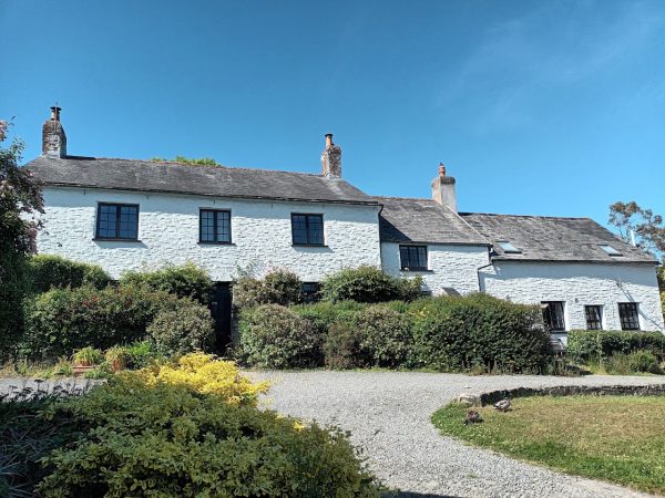 Lower North Radworthy Cottages - Bridge House