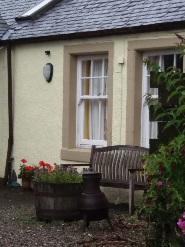 Mains Cottages - Douglas’ Cottage