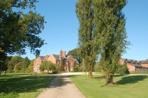 Marshwood Manor Cottages - The Lodge