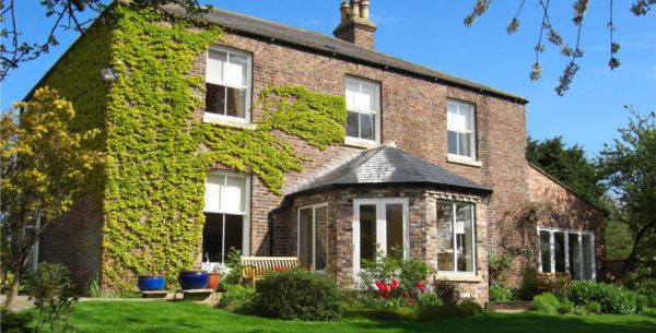 Marton Manor Cottages - Clydesdale Cottage