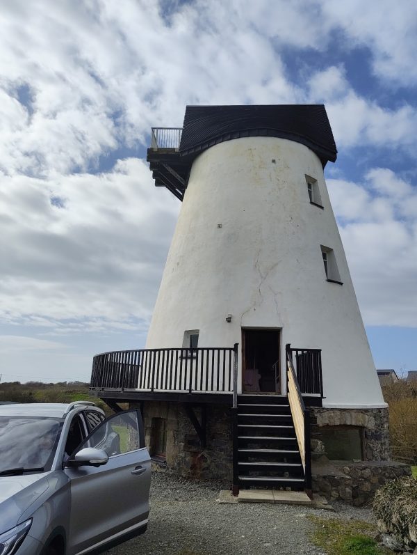 Melin Newydd Cottages - The Windmill