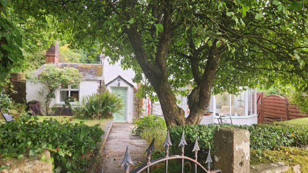 Nell’s Cottage