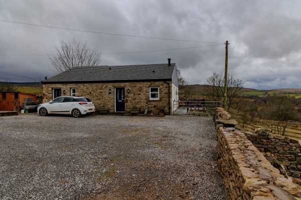 Oakbank Cottage