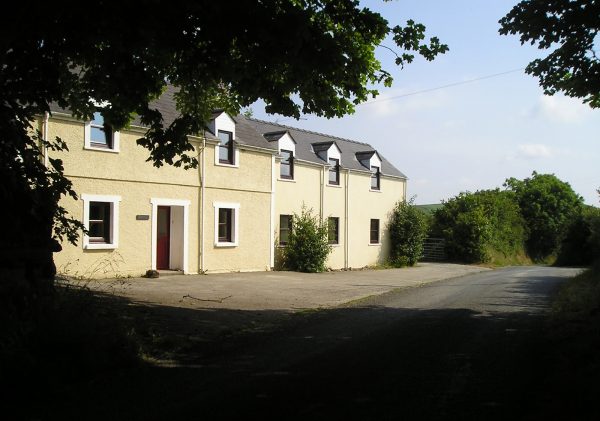 Penrhiw Fach - The Cwtch
