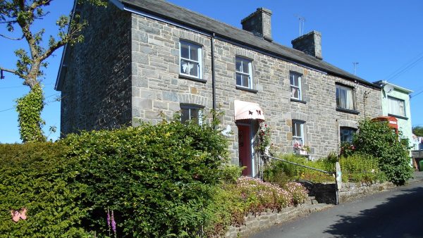 Pentre Bach - Caffi Sali