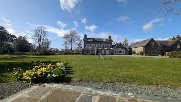 Plas Bryn Hir