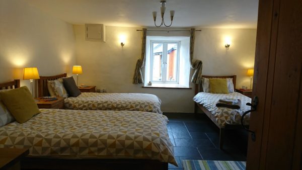 Plas Marian Holiday Cottages - Stabal