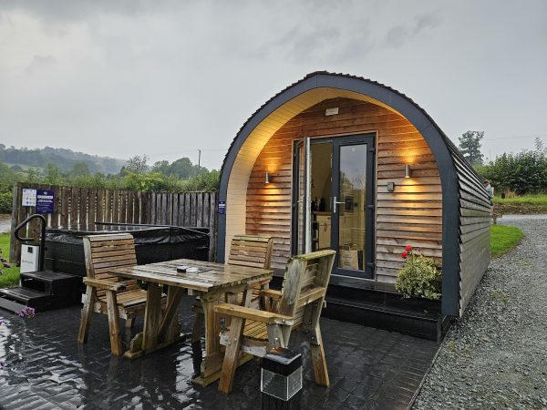 Pods Bodyddon - Cain Pod VIP