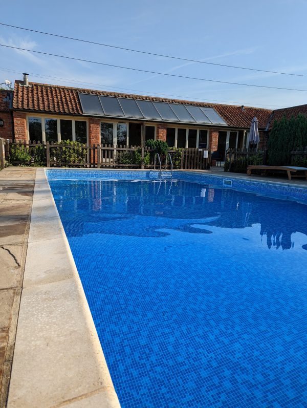 Pool House - Acorn Holiday Cottages