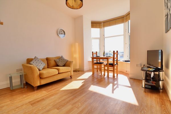 Sea Breeze Holidays - The Apartment @ Sea Breeze
