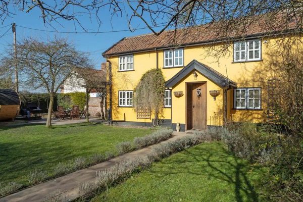 Serenity Cottages - Lavender Cottage