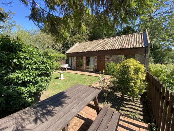 Sunflower Holiday Cottage