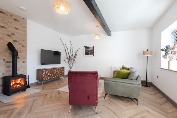 Sunray Cottages - The Harness Barn